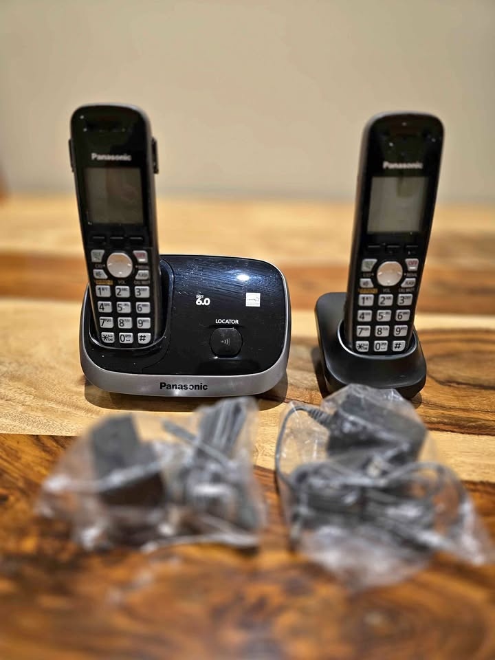 Panasonic Cordless Phones - 2 handsets