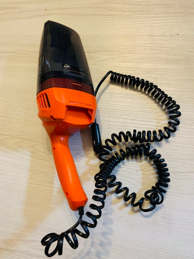 Armor All 12V Wet/Dry Handheld Car Vacuum - photo 2