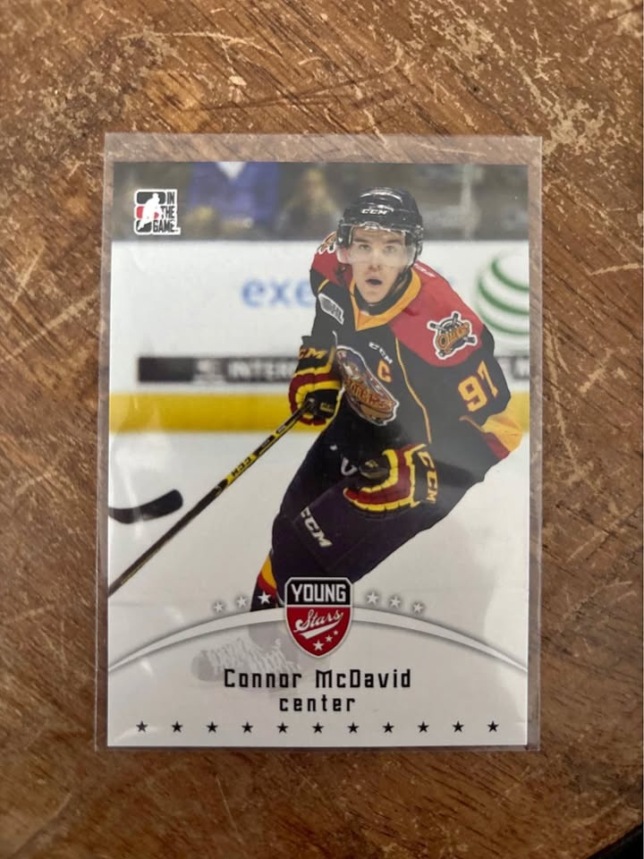 Connor McDavid Young Stars Rookie Card