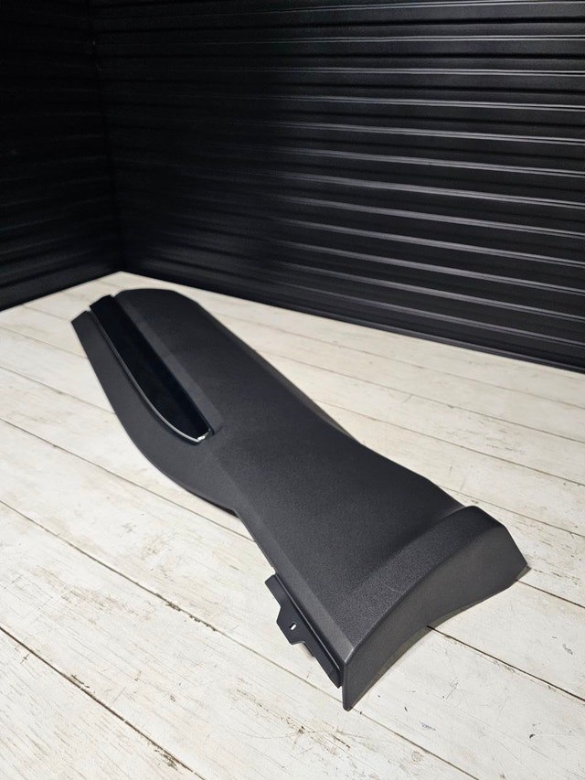 Rear Right Door Lower Molding Trim - Ford Explorer - photo 4