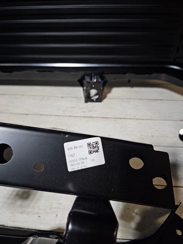 Front Radiator Core Support Bracket Center Nissan Rogue 2014-202 - photo 4