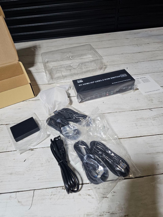 8K 60Hz KVM Switch - 4 Computers, 3 Monitors (2 DP + 1 HDMI)