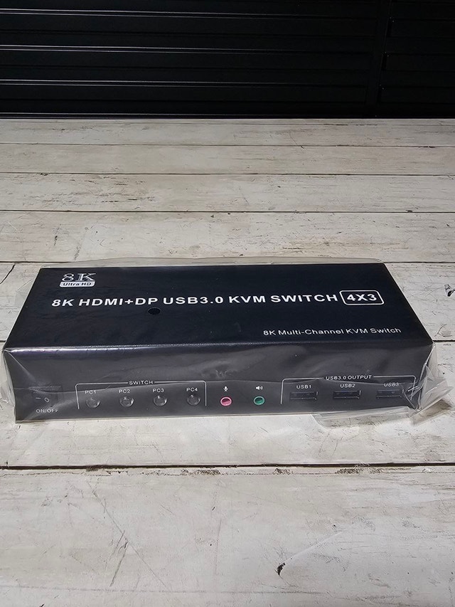 8K 60Hz KVM Switch - 4 Computers, 3 Monitors (2 DP + 1 HDMI) - photo 3