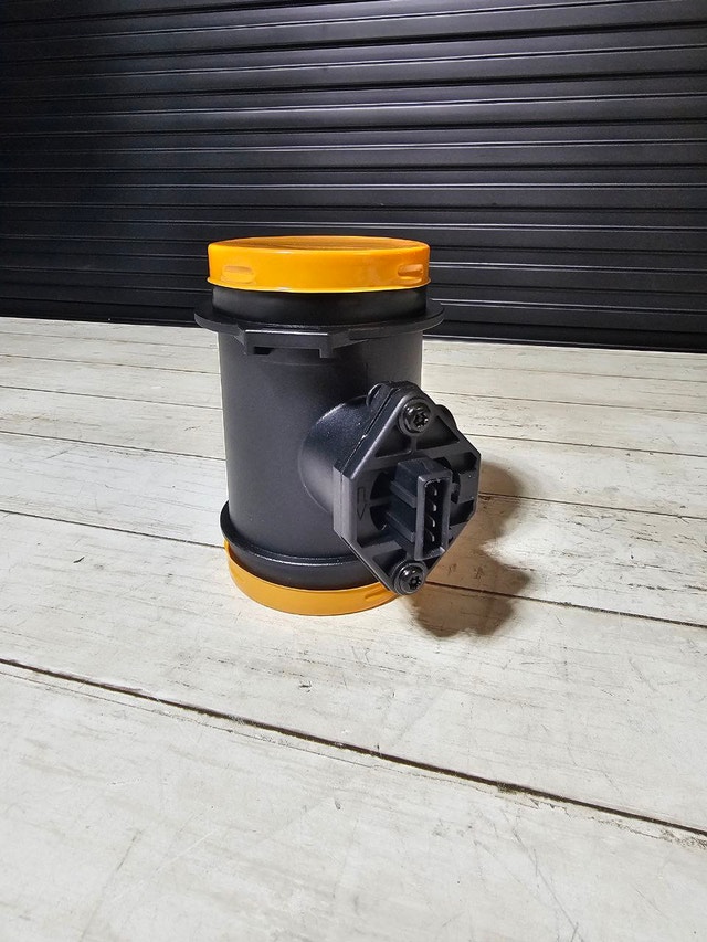 Mass Air Flow Sensor for Volvo 960 II / S90 / V90