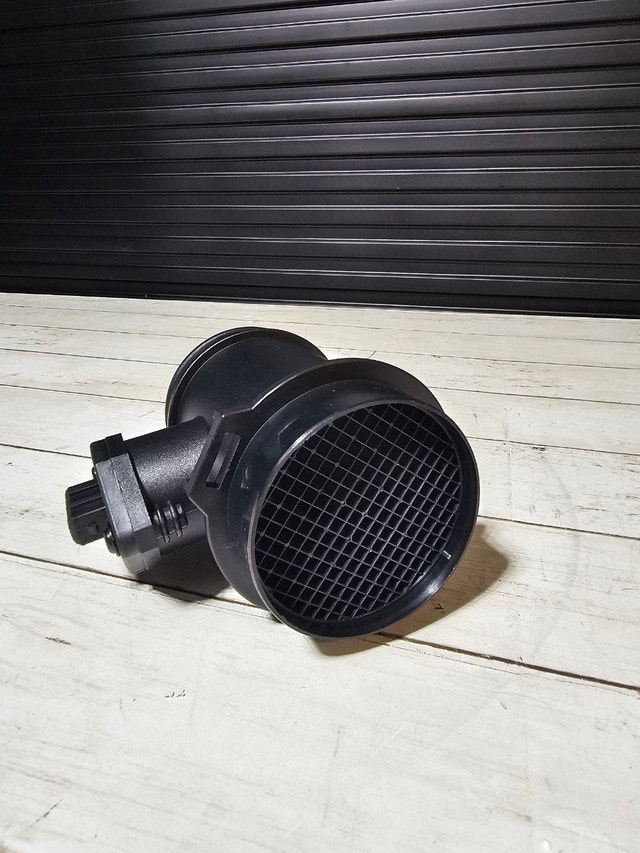 Mass Air Flow Sensor for Volvo 960 II / S90 / V90 - photo 3