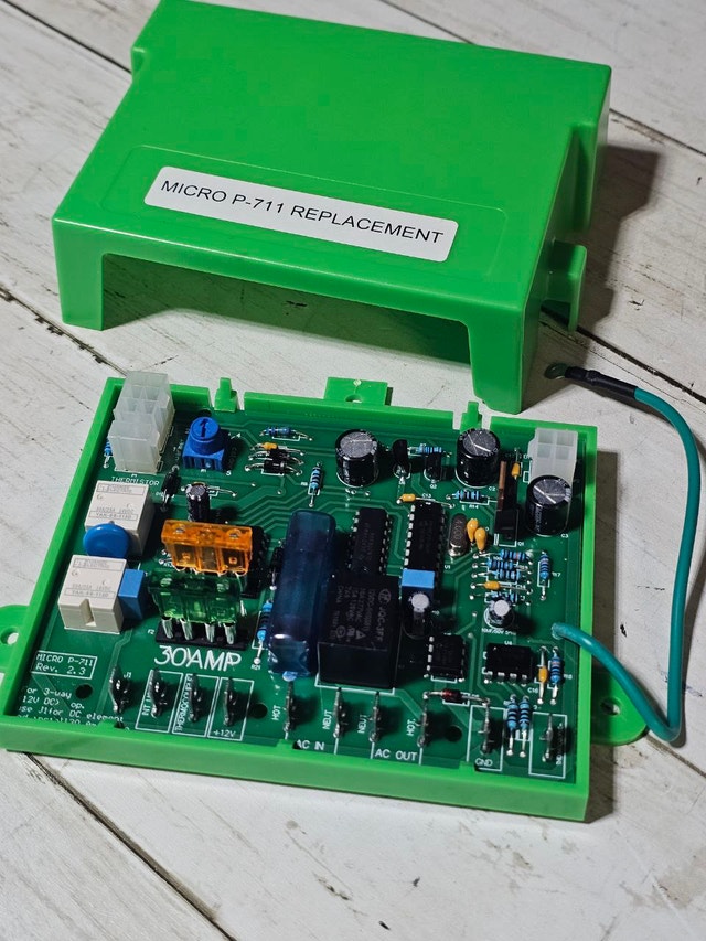 Micro P-711 Refrigerator Main Power Control Board
