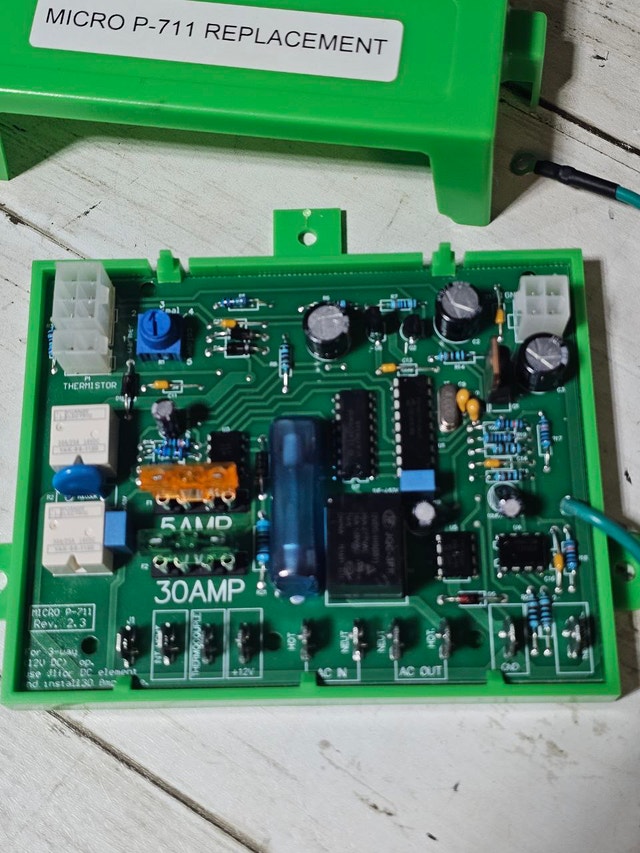 Micro P-711 Refrigerator Main Power Control Board - photo 4