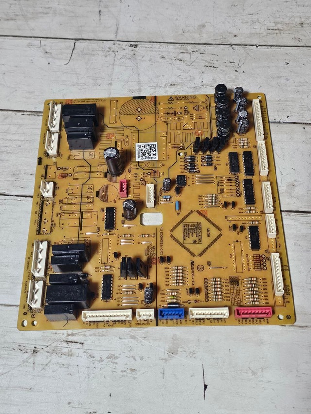 Samsung DA92-00592A Genuine OEM Main Control Board Samsung Refr - photo 2