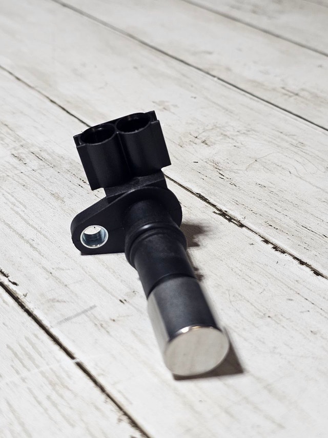 New Crankshaft Position Sensor for Toyota