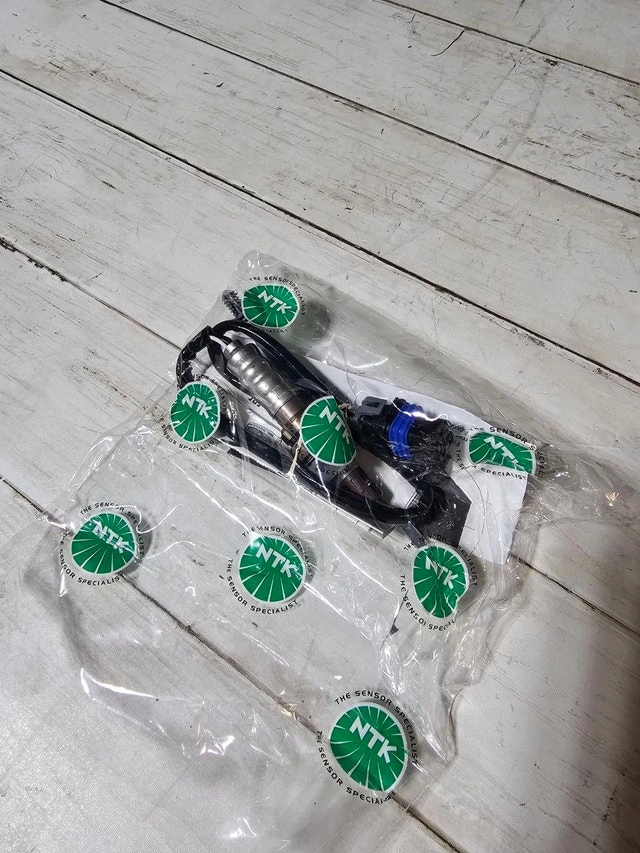 NTK 21559 Oxygen Sensor SEALED | Karrot