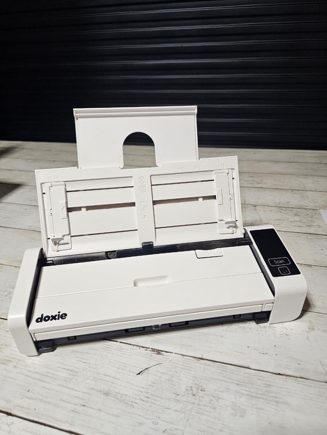 Doxie Pro DX400 Wired Document Scanner - photo 3