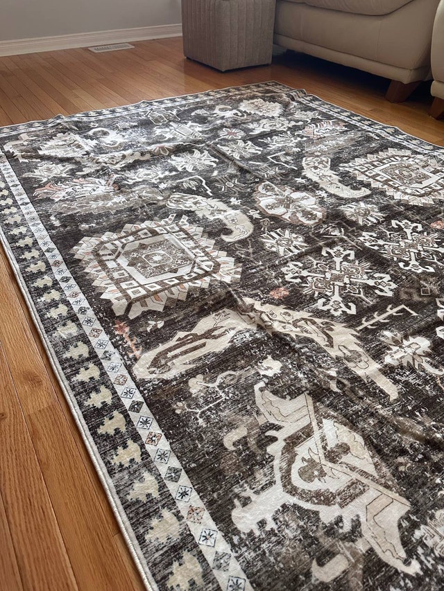 5x7 ft Washable Area Rug - Non-Slip Soft Rug - photo 2