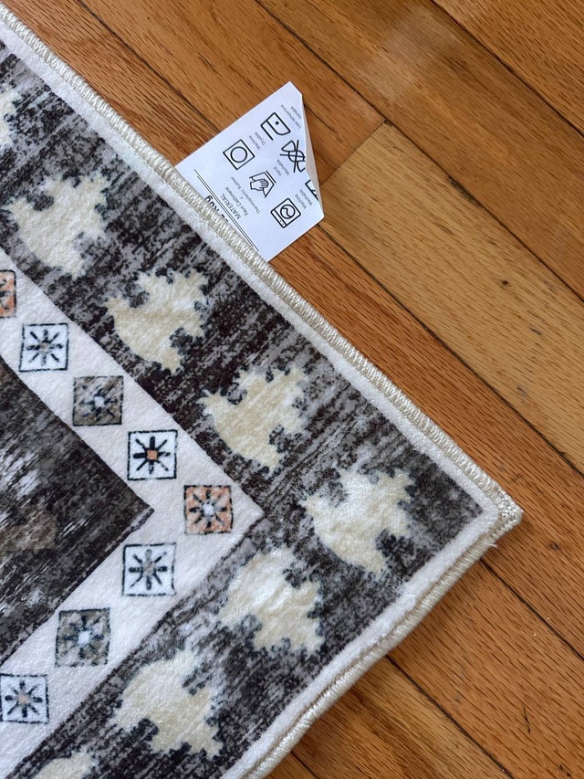 5x7 ft Washable Area Rug - Non-Slip Soft Rug - photo 3