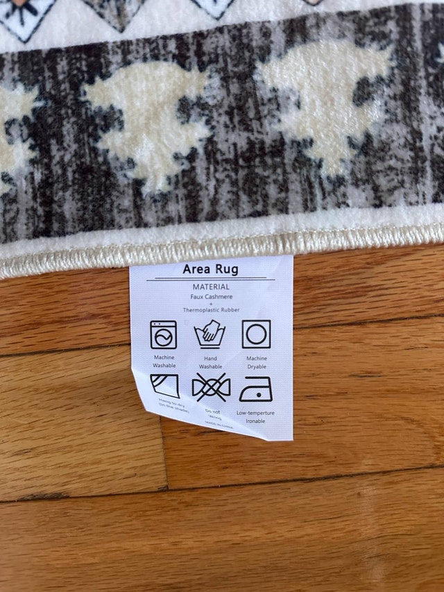 5x7 ft Washable Area Rug - Non-Slip Soft Rug - photo 4