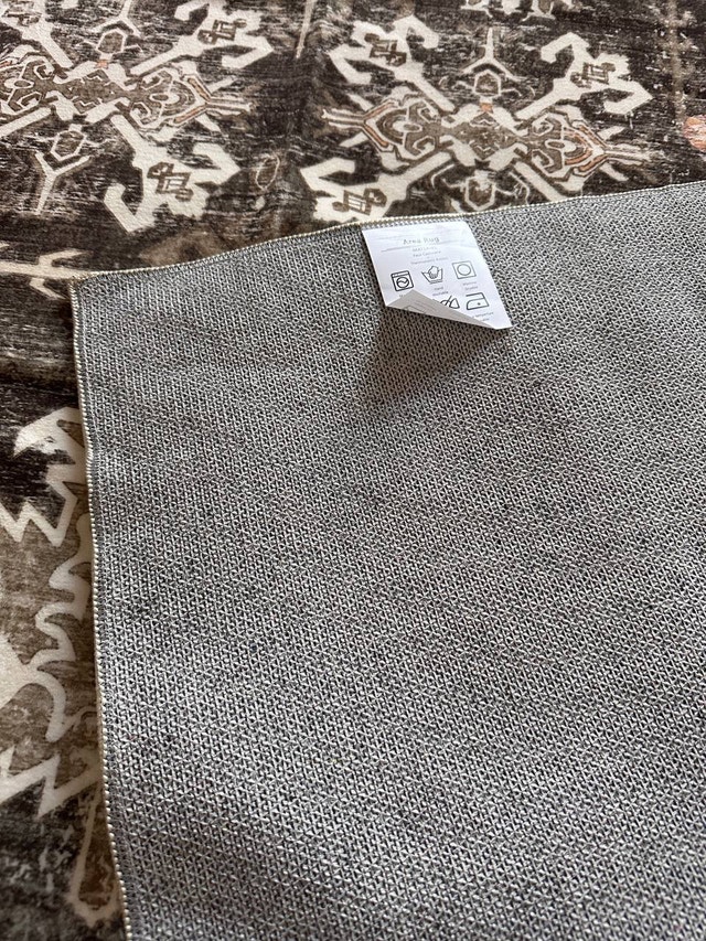 5x7 ft Washable Area Rug - Non-Slip Soft Rug - photo 5