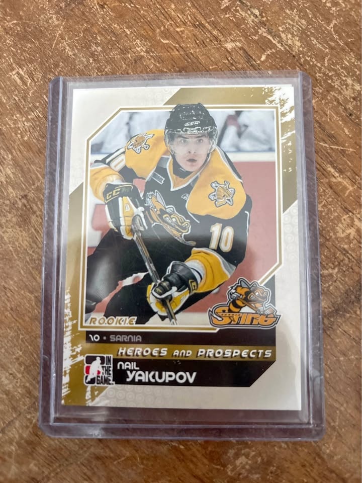Nail Yakupov Prospect & Rookie Card Lot (2 Cards in One Case)