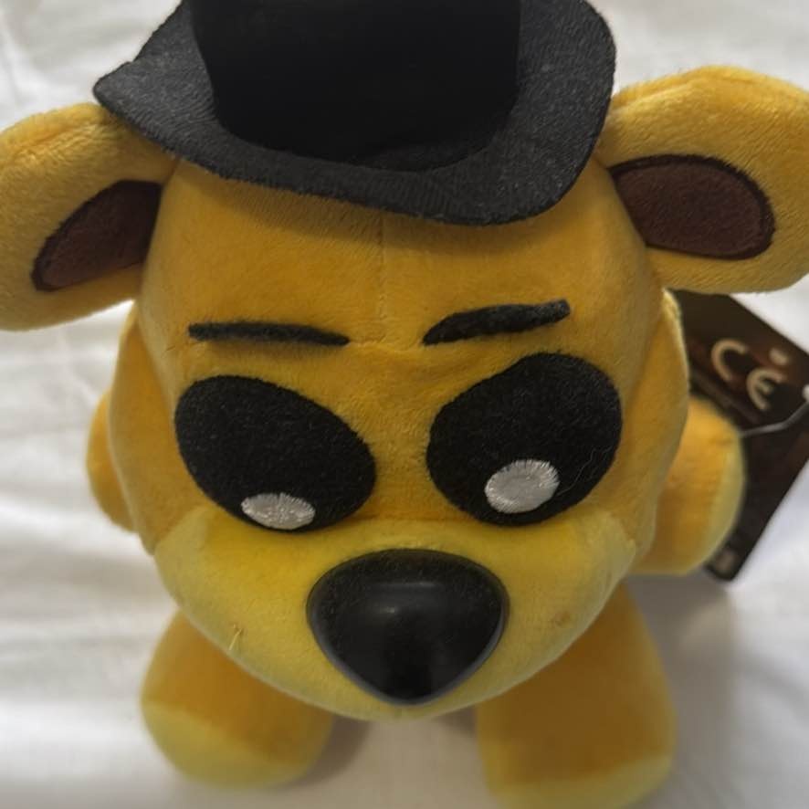 FNAF Golden Freddy Plush 2016 - photo 5