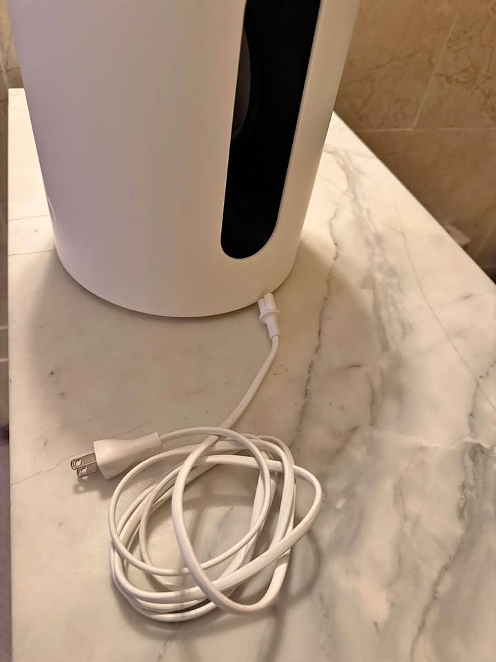 Sonos Sub Mini White Compact Wireless Subwoofer