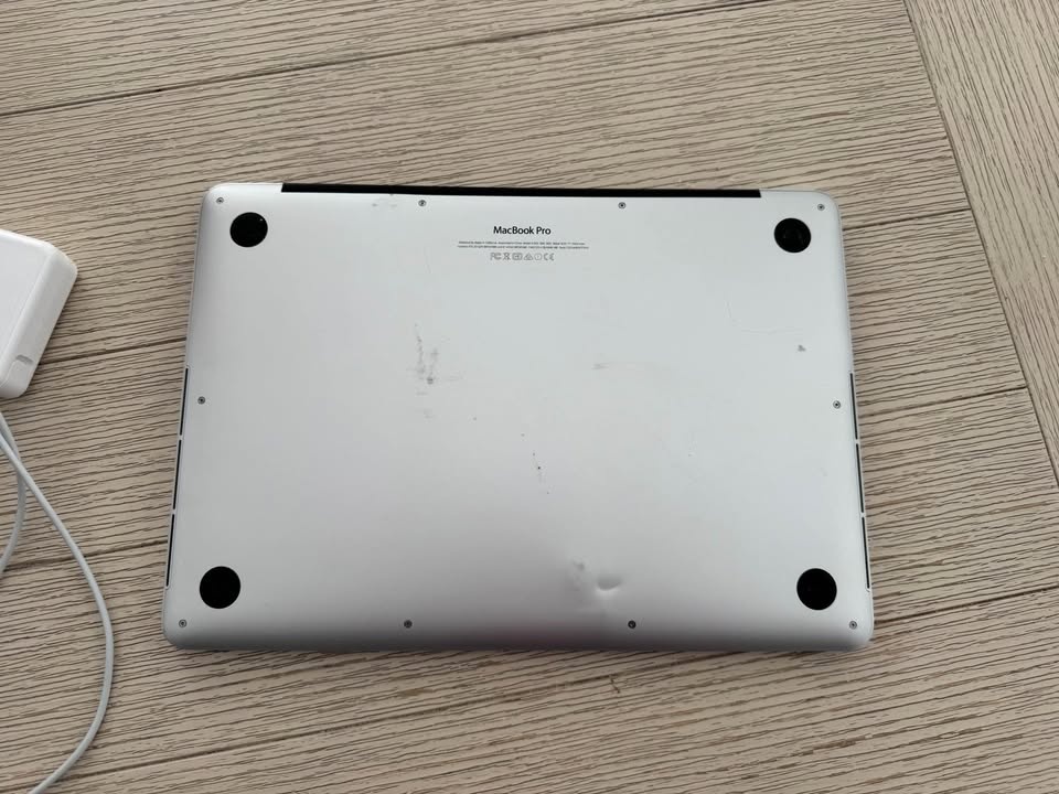 MacBook Pro 13” (2015, A1502) - 2.7GHz i5 / 256GB SSD / New Batt - photo 5