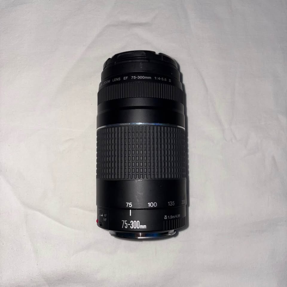 Canon 700D + Attachments & Battery - photo 3