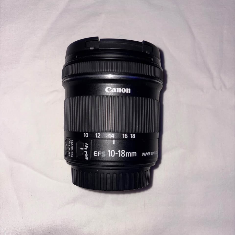 Canon 700D + Attachments & Battery - photo 4