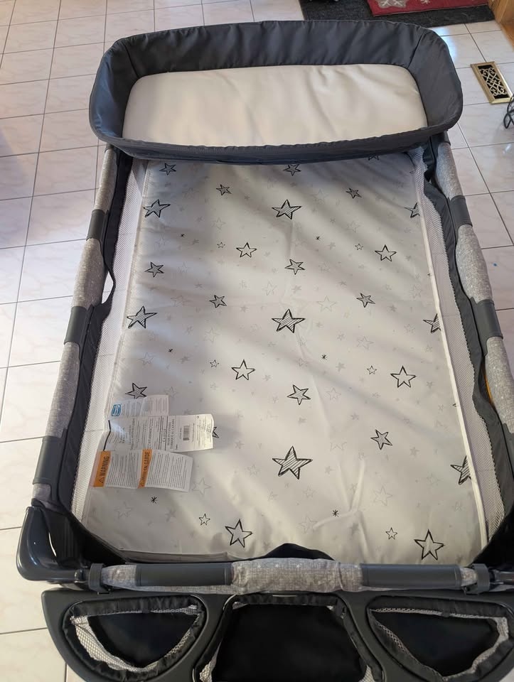 Graco Travel Pack & Play Dome LX Playpen Bassinet Changer - photo 5