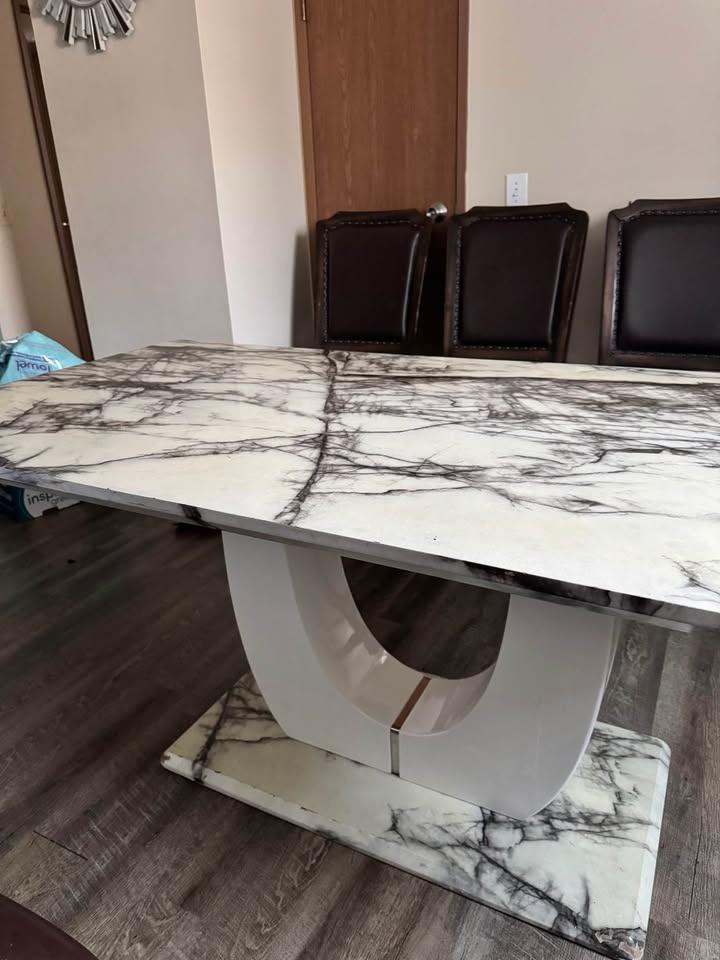 Modern Marble Dining Table w/ Sculptural Base - Excellent - photo 3