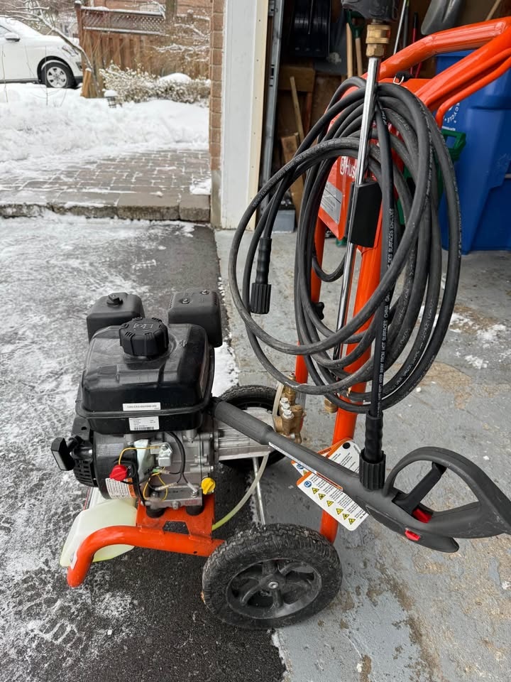 Husqvarna Pressure Washer 3200 PSI Gas Powered - photo 4