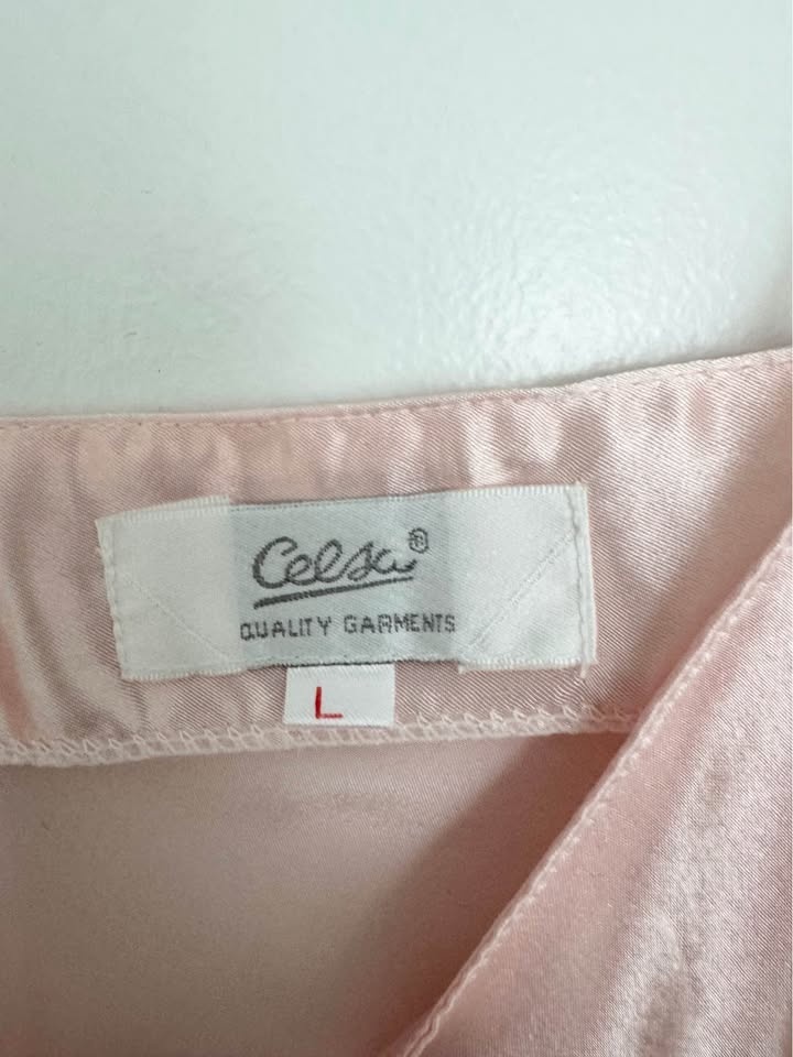 vintage satin pink slip - photo 3