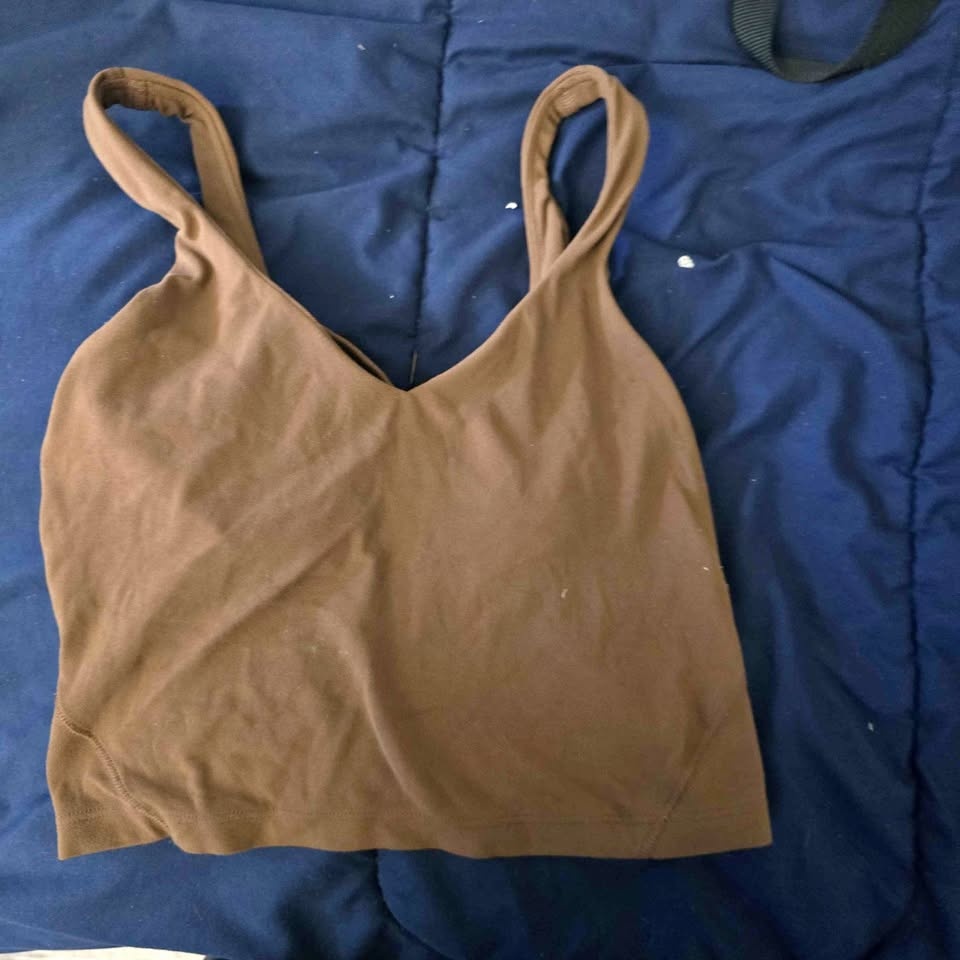 Lululemon top size 4