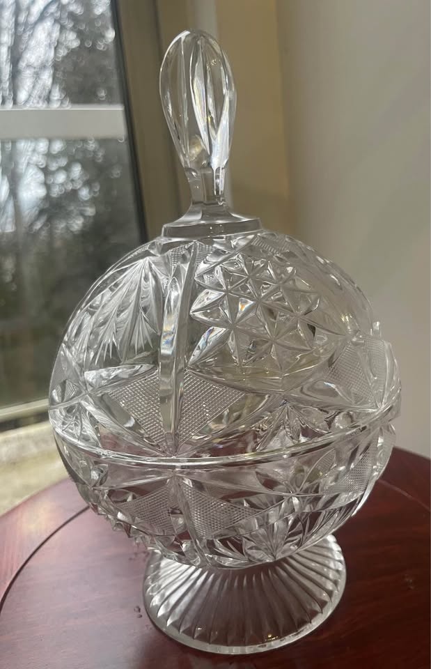 Beautiful Bohemian Lead Crystal Candy Dish with Lid - photo 2