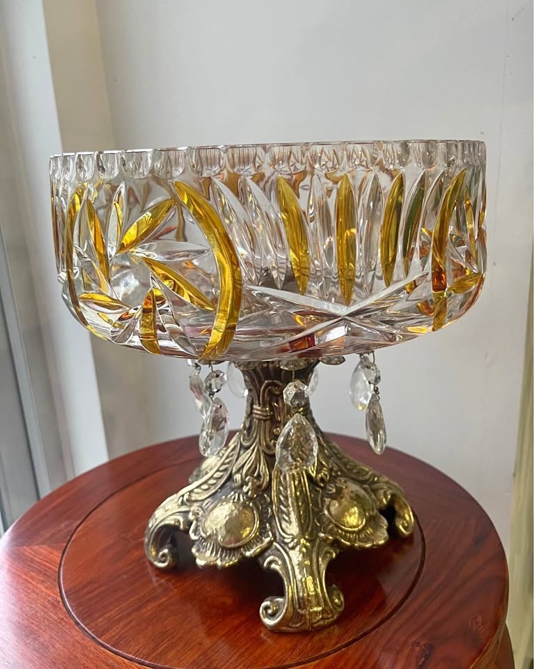 Rare found: Large Crystal Bowl with Gold Accents Ornate Base