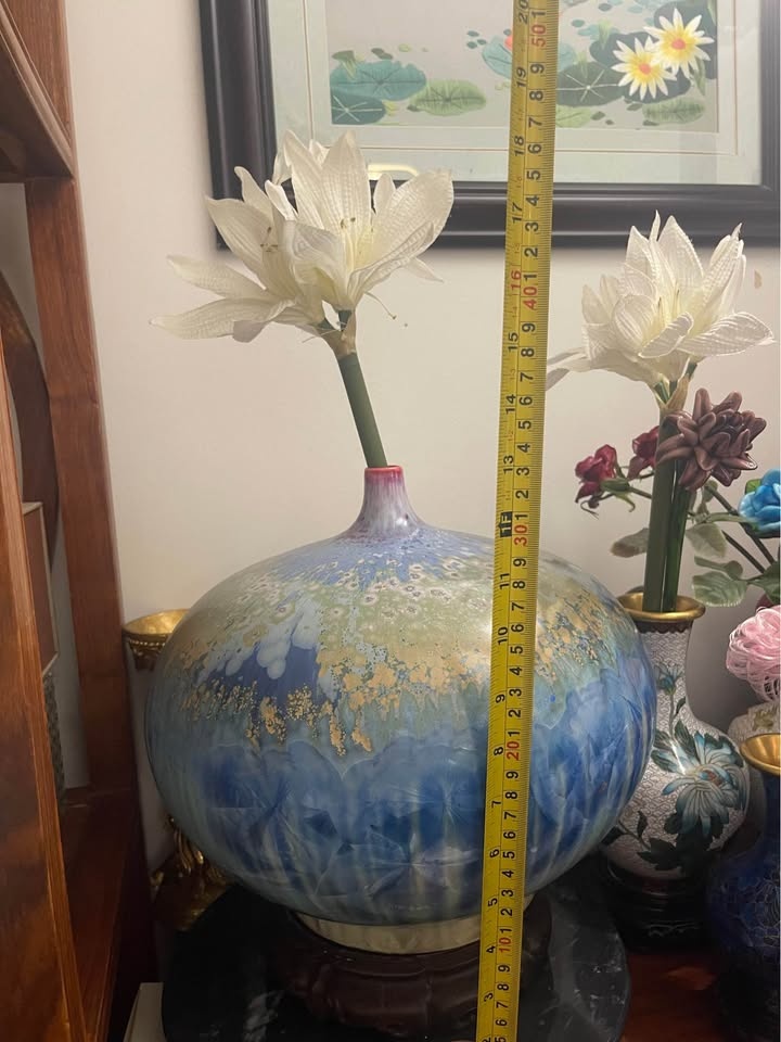 Gorgeous Blue Green Gold Crystalline Glaze Vase w/ Stand - photo 3