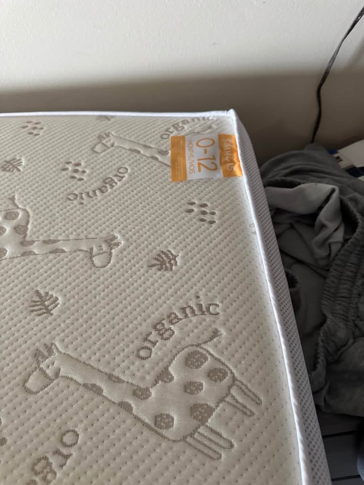 Baby/Toddler Bamboo Mattress – Like New - photo 3