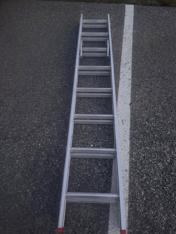 16' aluminum extension ladder - photo 3
