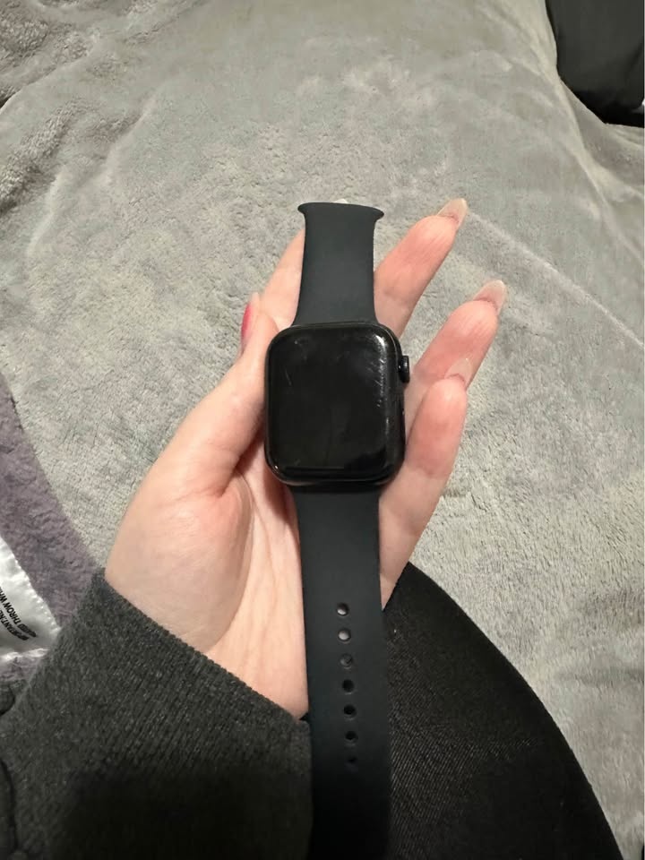 Apple Watches - Series 5 & 7 - photo 4