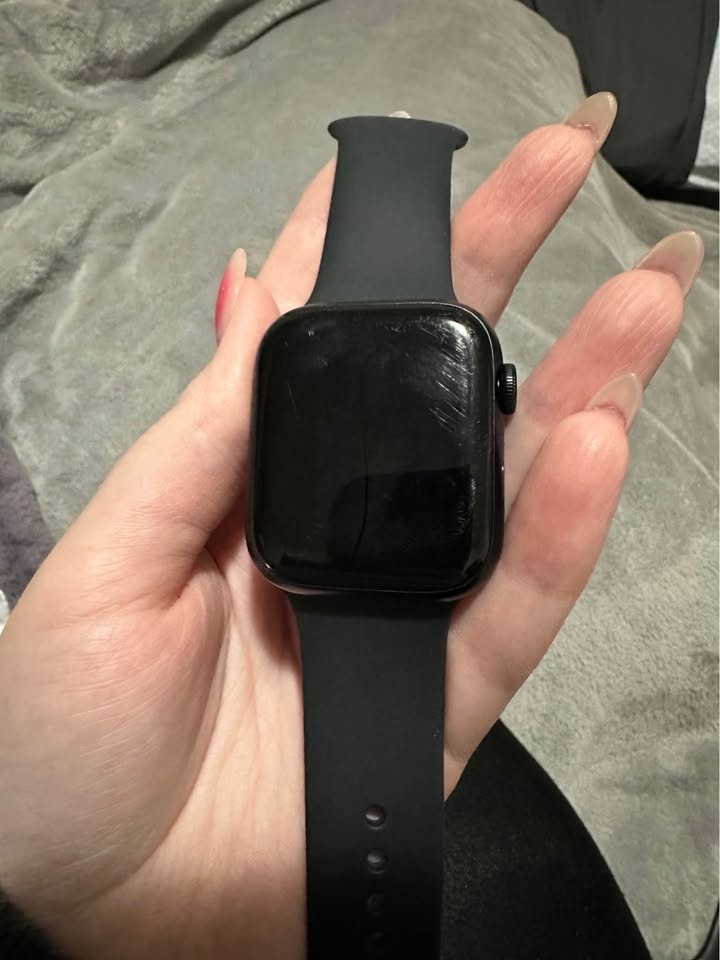 Apple Watches - Series 5 & 7 - photo 5