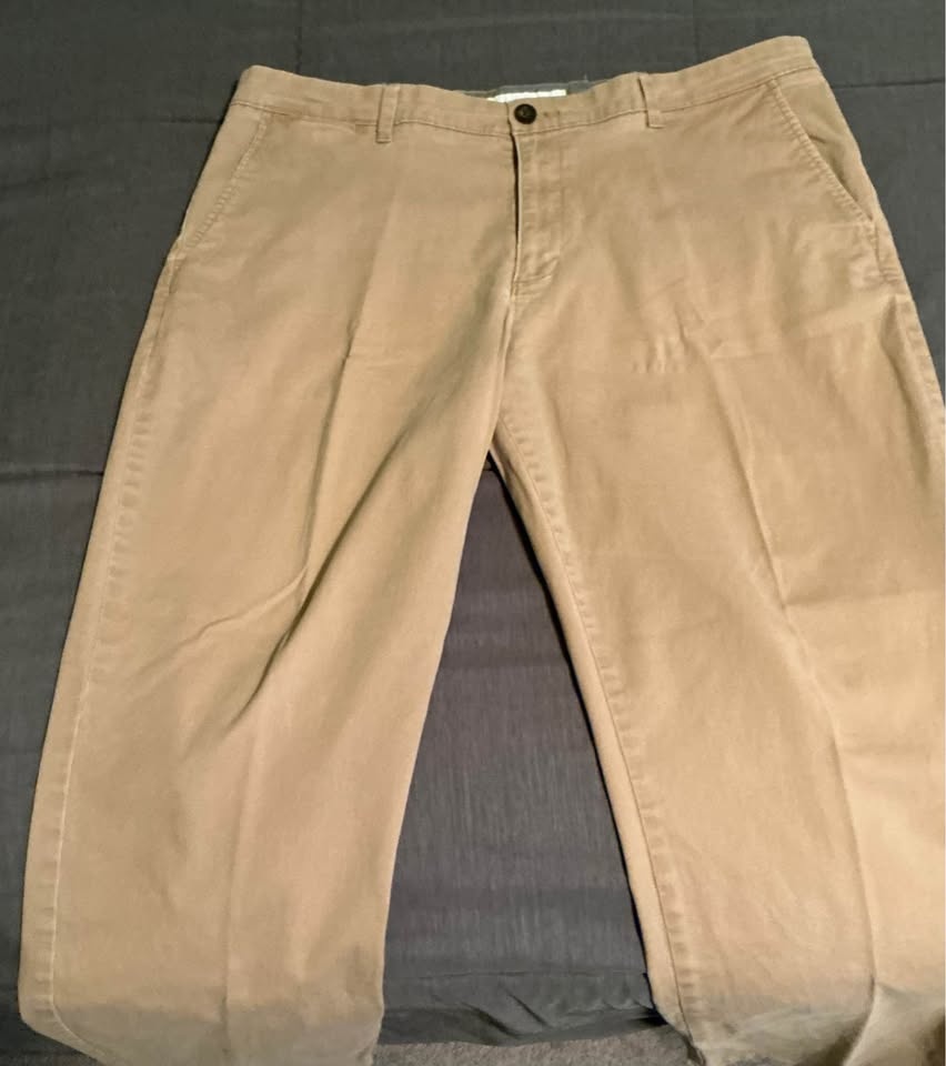 Mens Amazon Essentials Stretch Chinos - photo 2