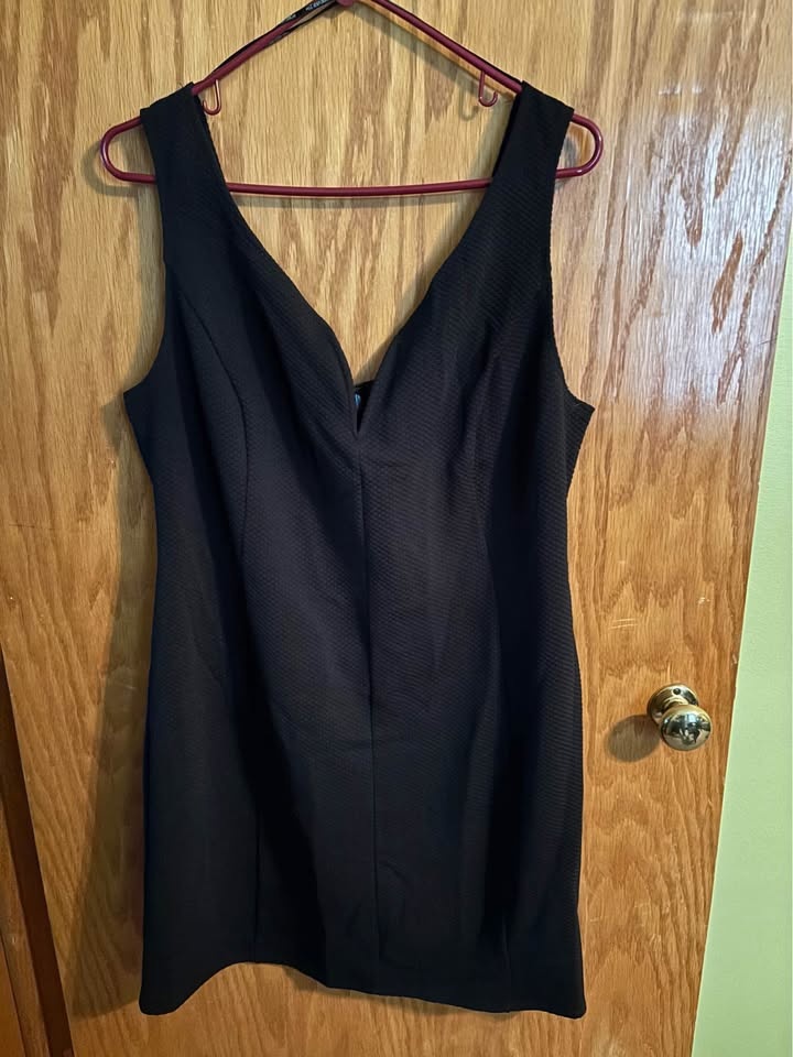 Forever 21 Black V-neck Dress Plus Size 1X - photo 3