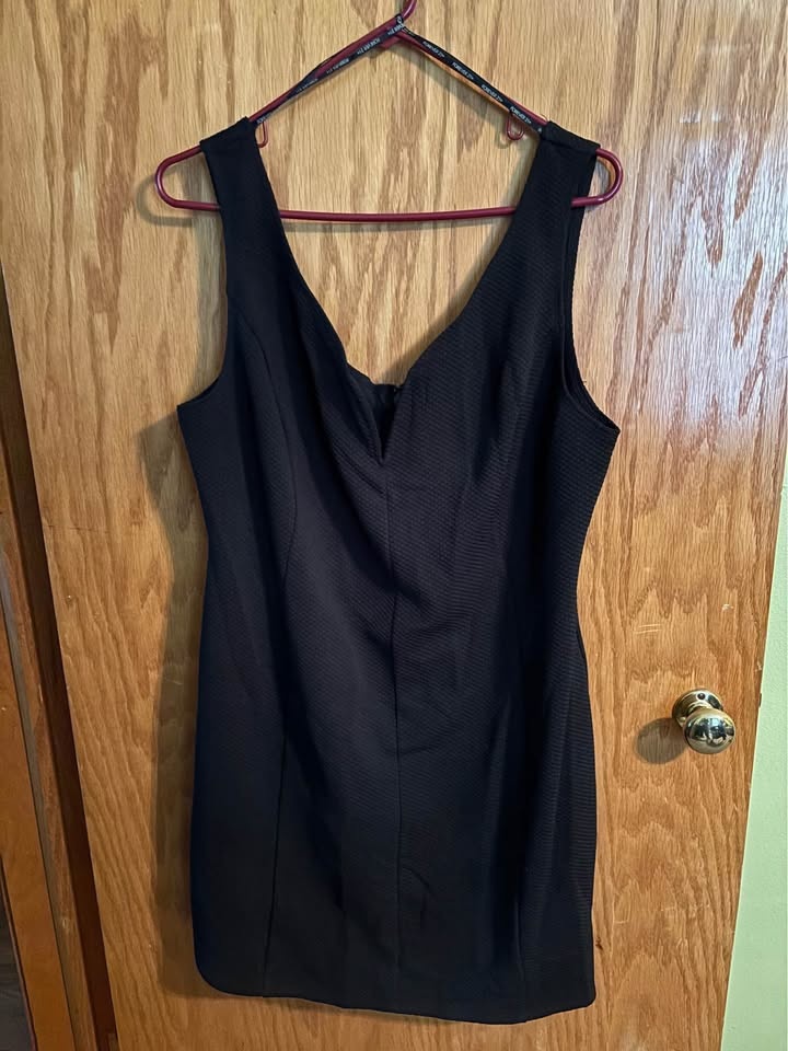 Forever 21 Black V-neck Dress Plus Size 1X - photo 4