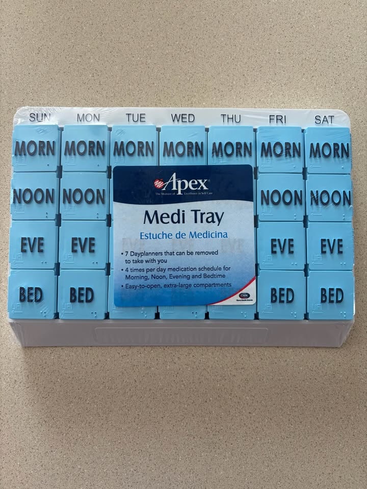 Brand new Medi Tray 7 removable day planners