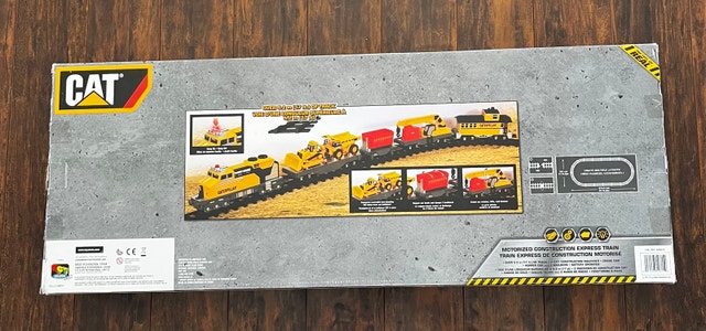 CAT Construction Express Train - photo 2