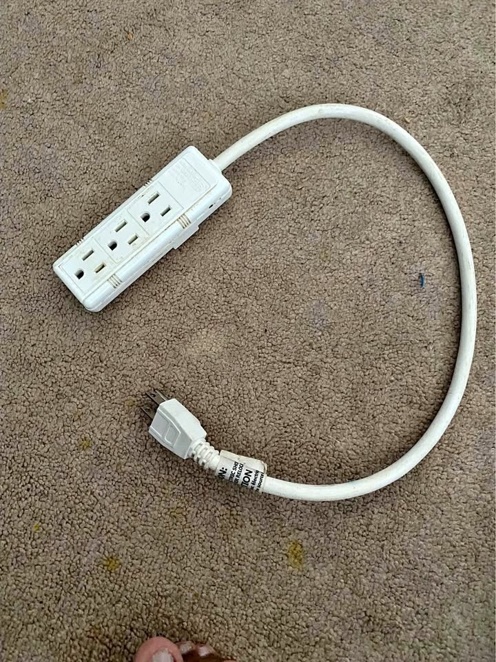 White Power Strip Surge Protector