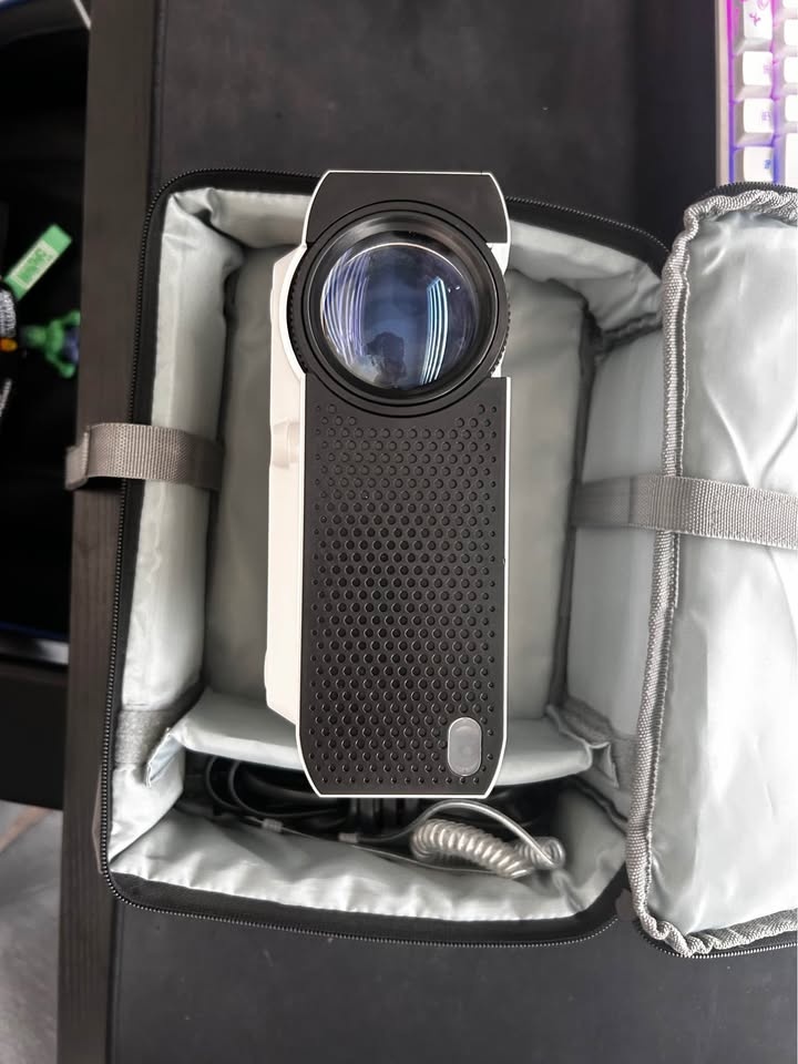 Projector - photo 2