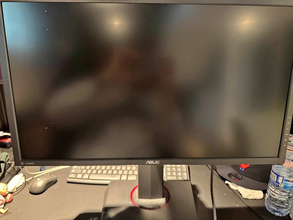 ASUS MG28UQ 28" 4K Gaming Monitor - 1ms, Adaptive Sync