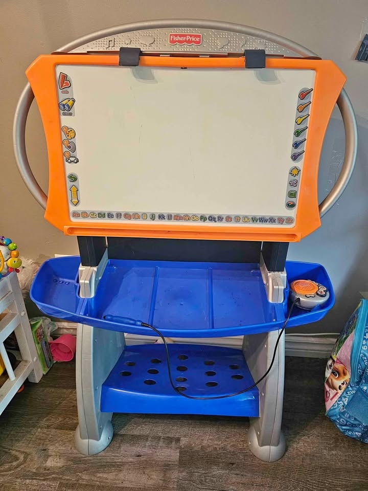 Fisher Price Dry Erase Easel for Kids
