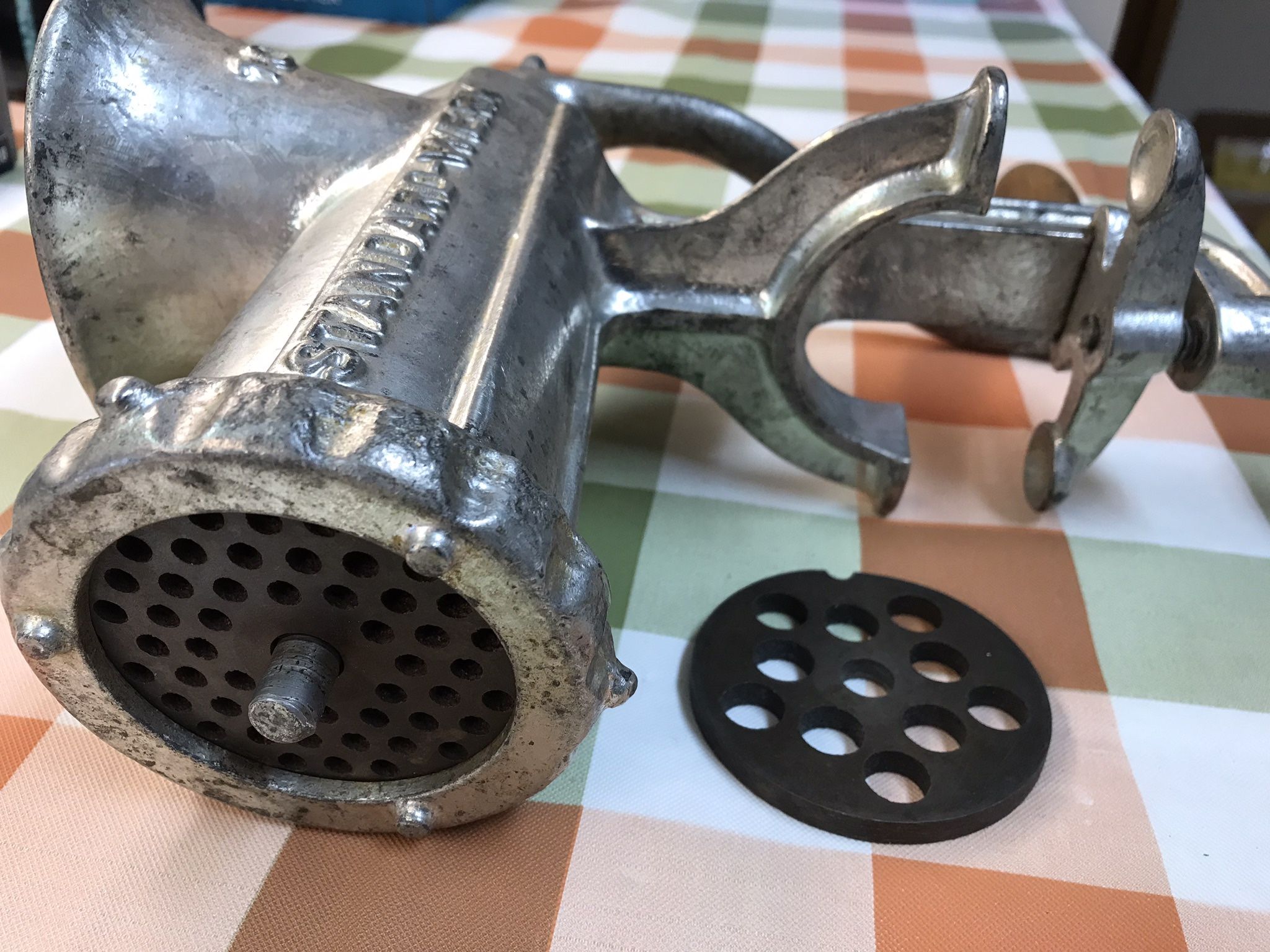 VINTAGE MANUAL STANDARD WERK #10 MEAT GRINDER - photo 4