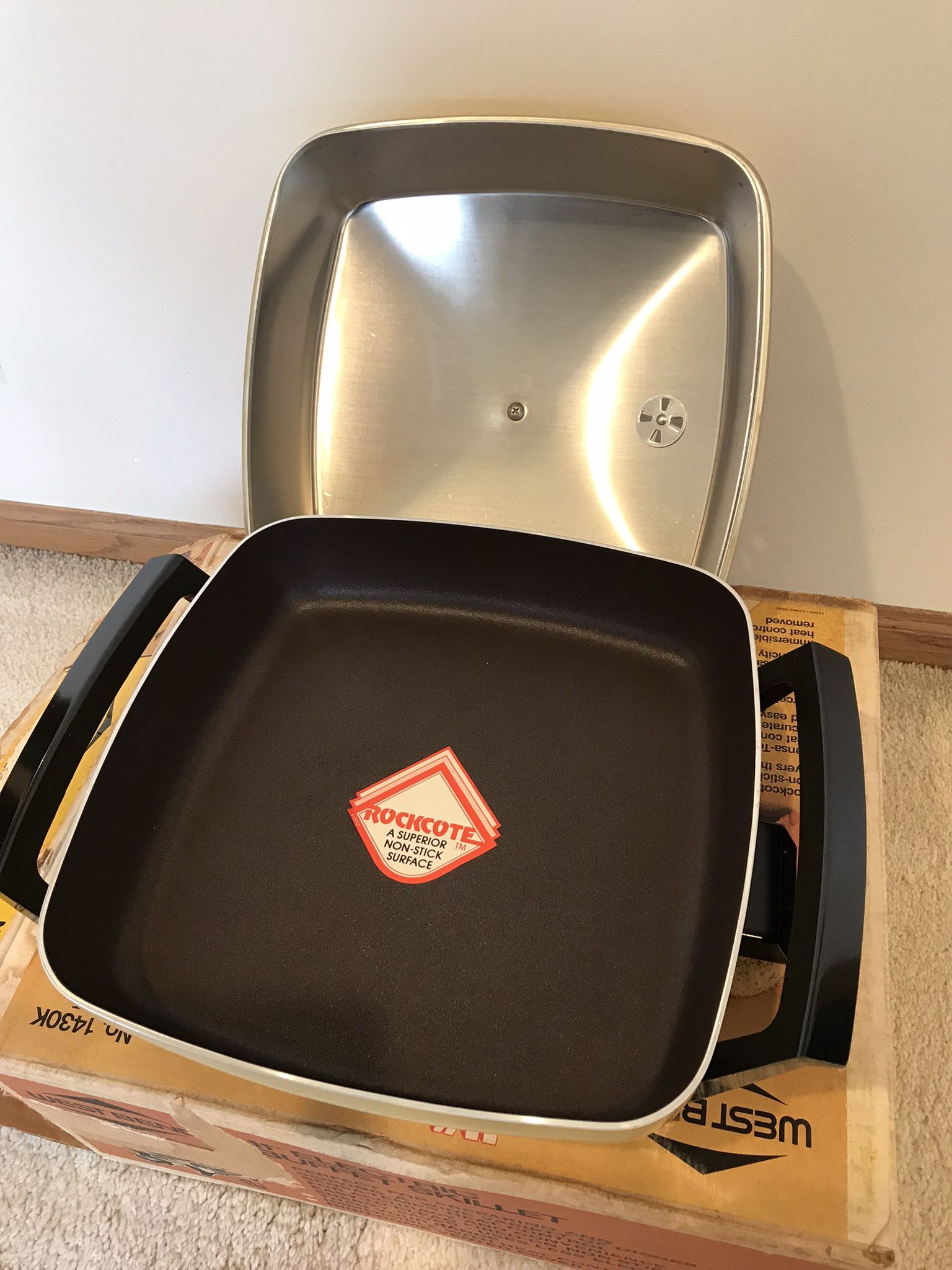 Vintage West Bend 11 Inch Skillet - photo 2