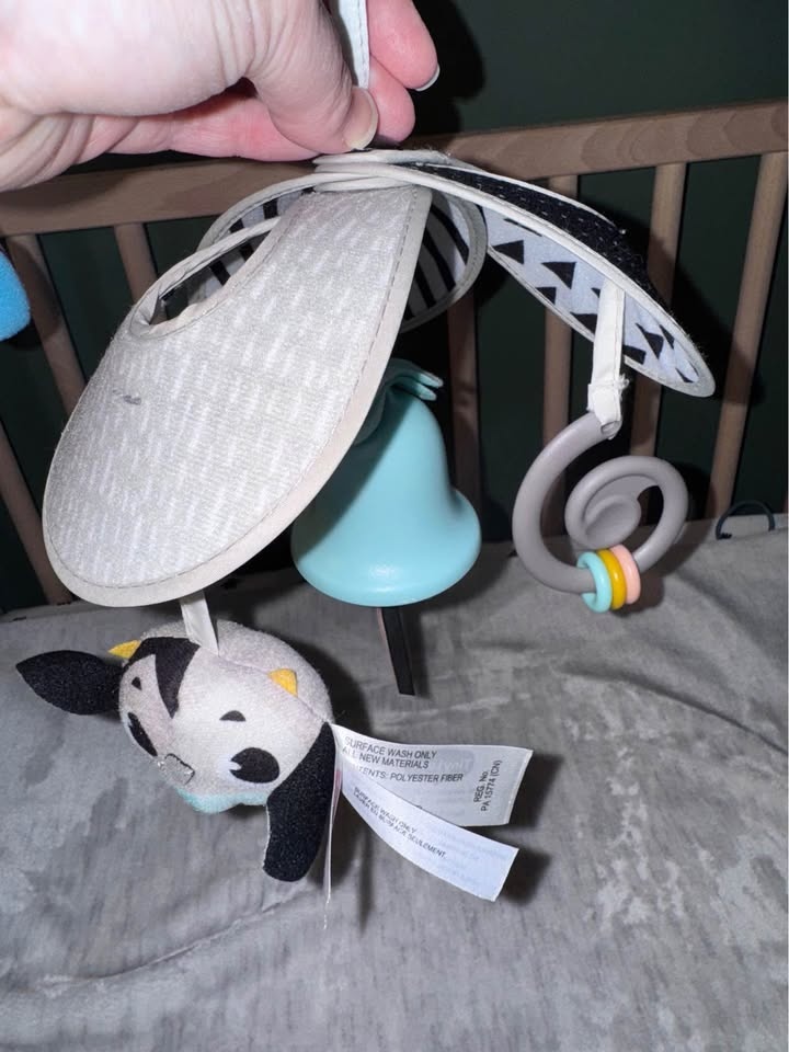 Mobile pack n play tiny love - photo 2