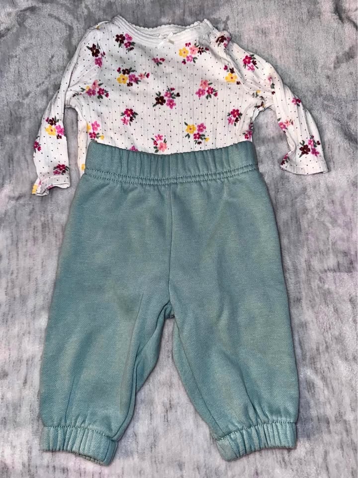 Baby Clothes $3 Each Photo 0-6 Months Approx
